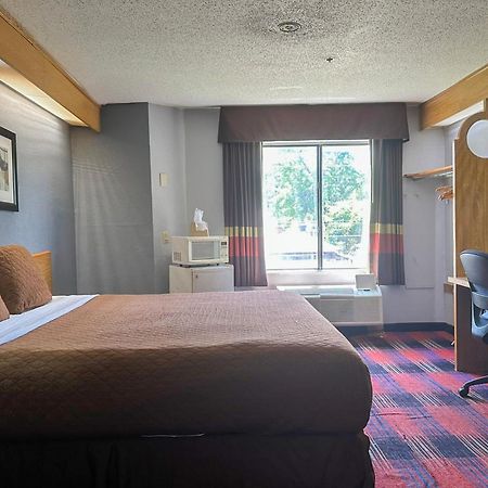 Classic Inn By Oyo I- 240 Near Memphis Airport Extérieur photo