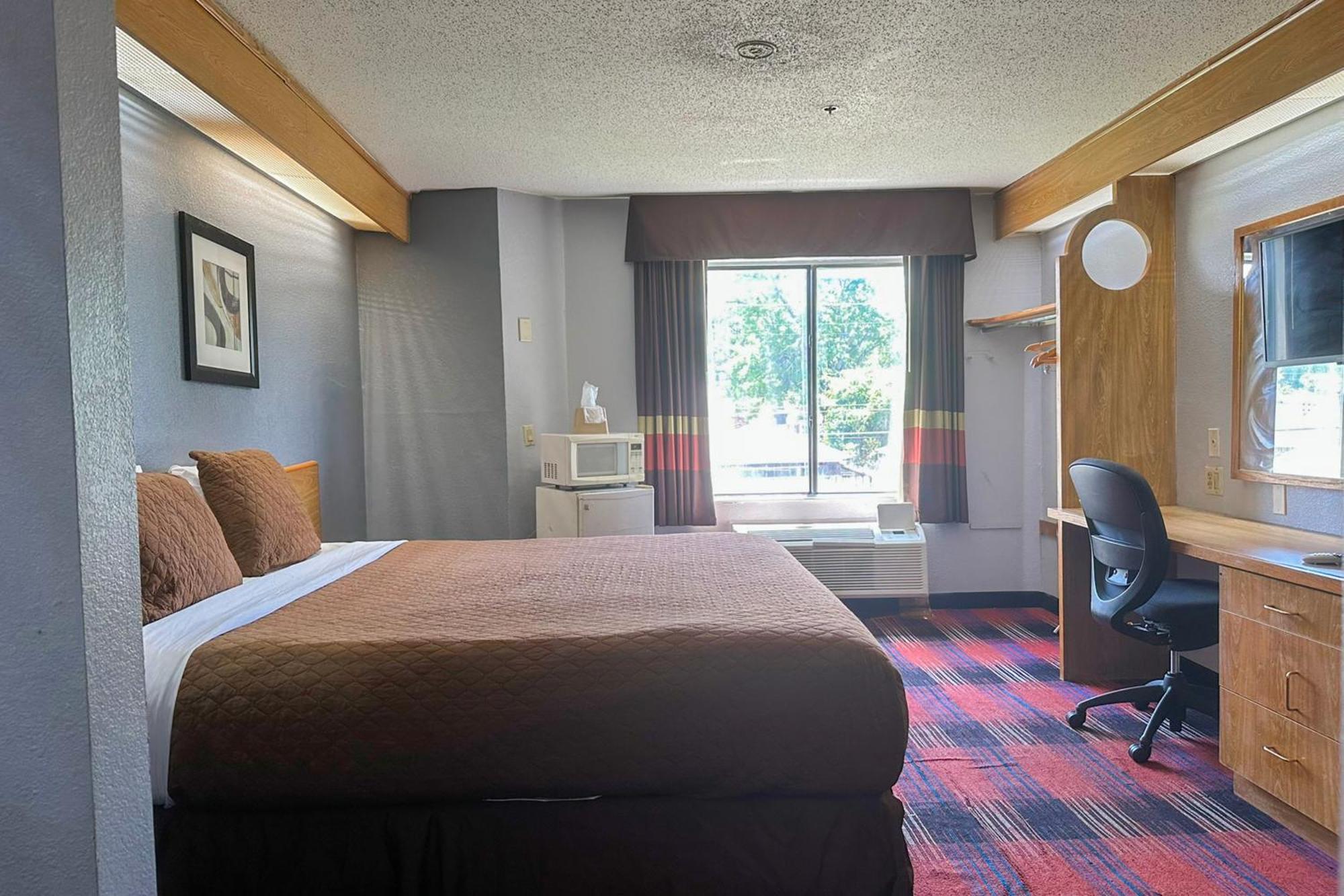 Classic Inn By Oyo I- 240 Near Memphis Airport Extérieur photo