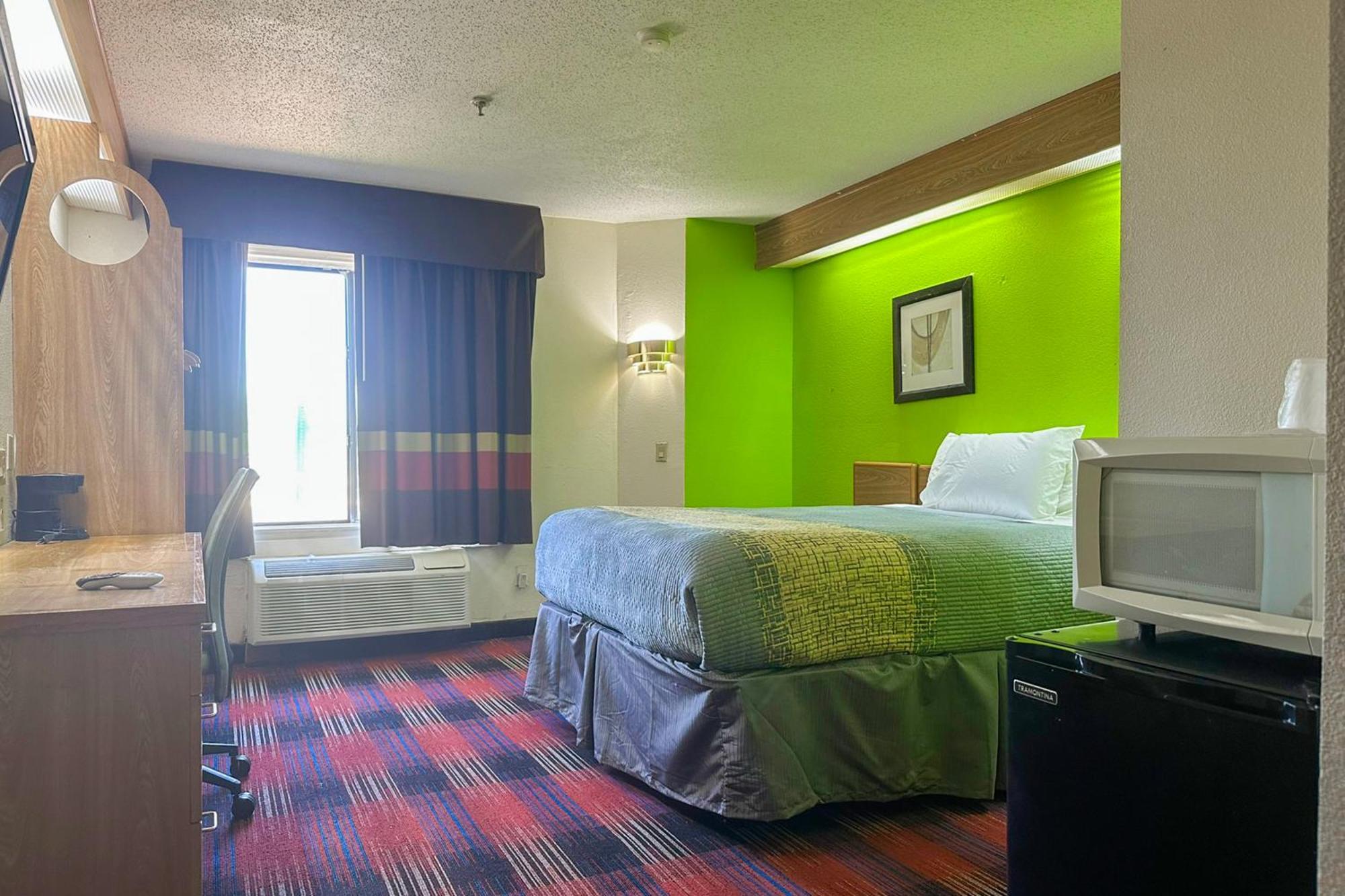 Classic Inn By Oyo I- 240 Near Memphis Airport Extérieur photo
