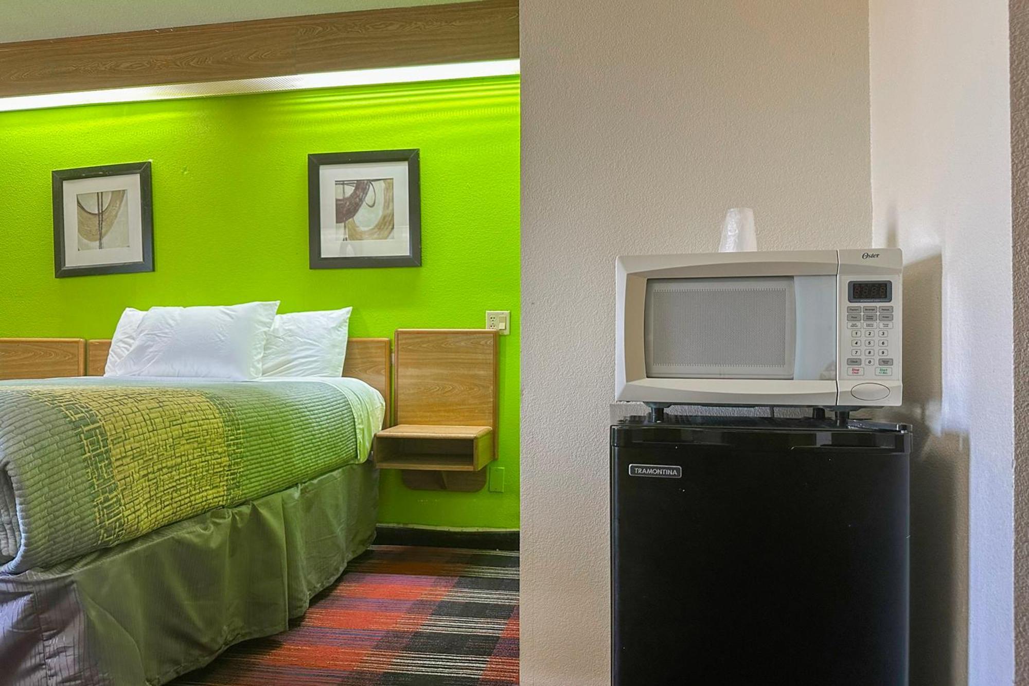 Classic Inn By Oyo I- 240 Near Memphis Airport Extérieur photo