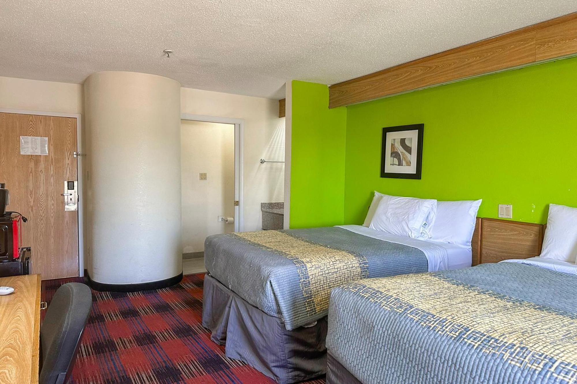Classic Inn By Oyo I- 240 Near Memphis Airport Extérieur photo