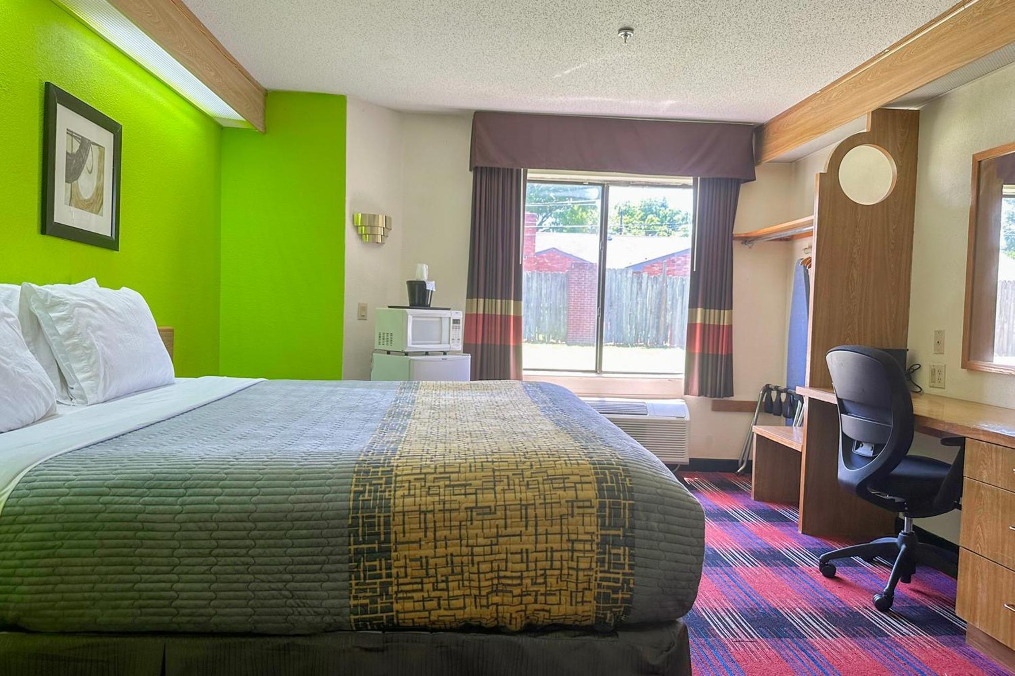 Classic Inn By Oyo I- 240 Near Memphis Airport Extérieur photo