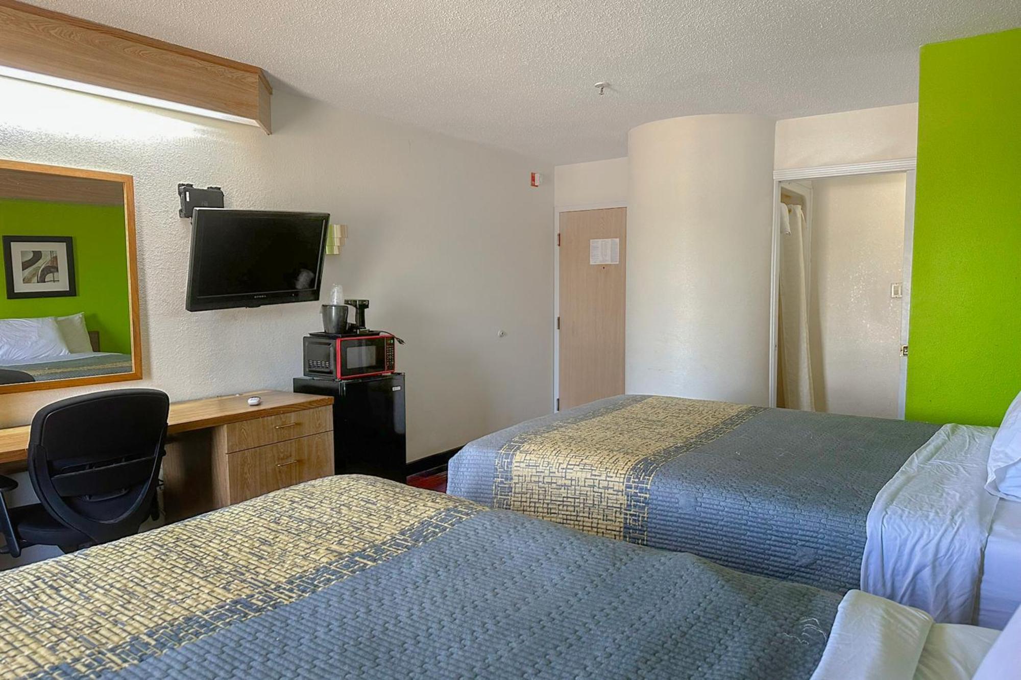 Classic Inn By Oyo I- 240 Near Memphis Airport Extérieur photo