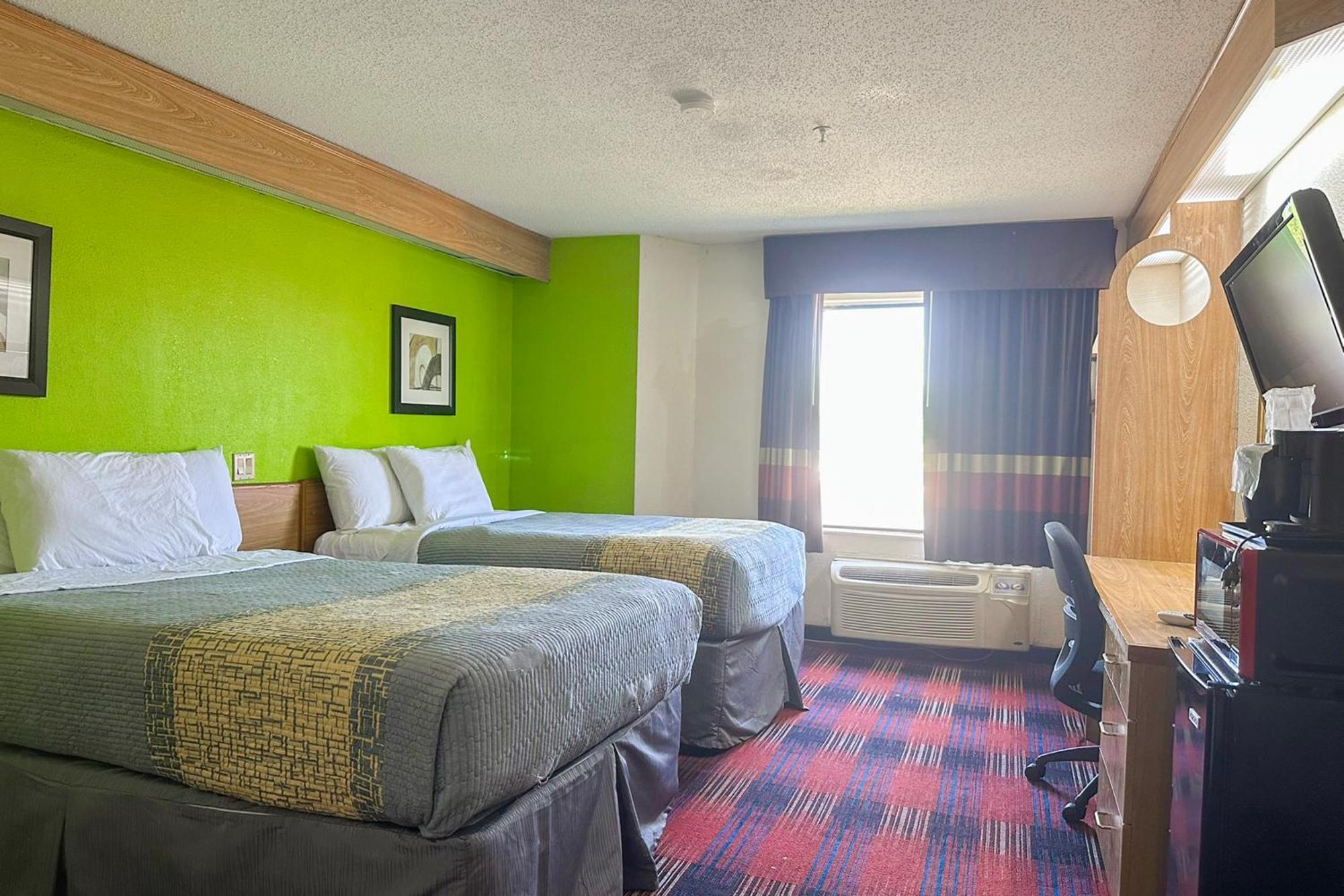 Classic Inn By Oyo I- 240 Near Memphis Airport Extérieur photo