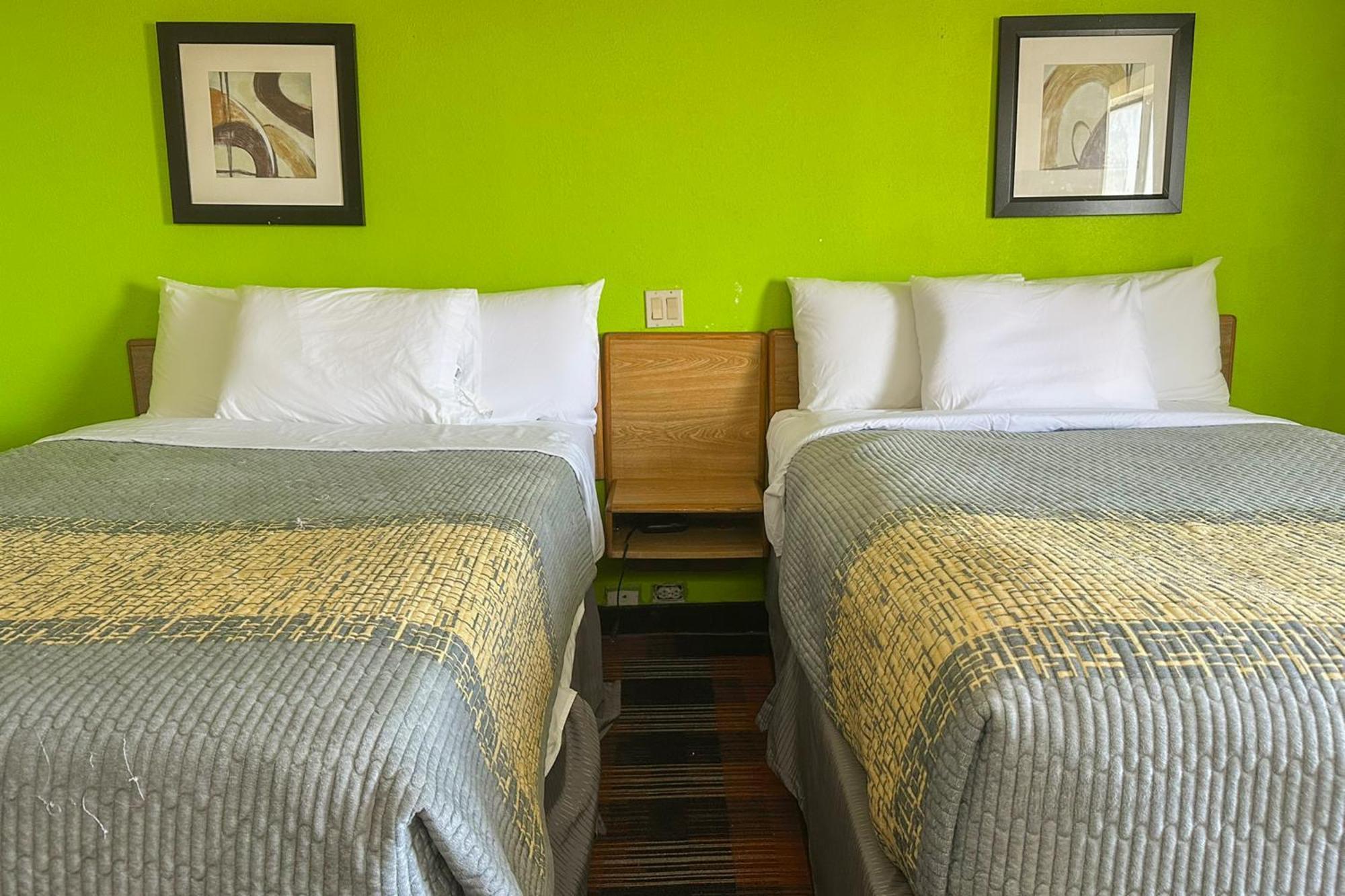 Classic Inn By Oyo I- 240 Near Memphis Airport Extérieur photo
