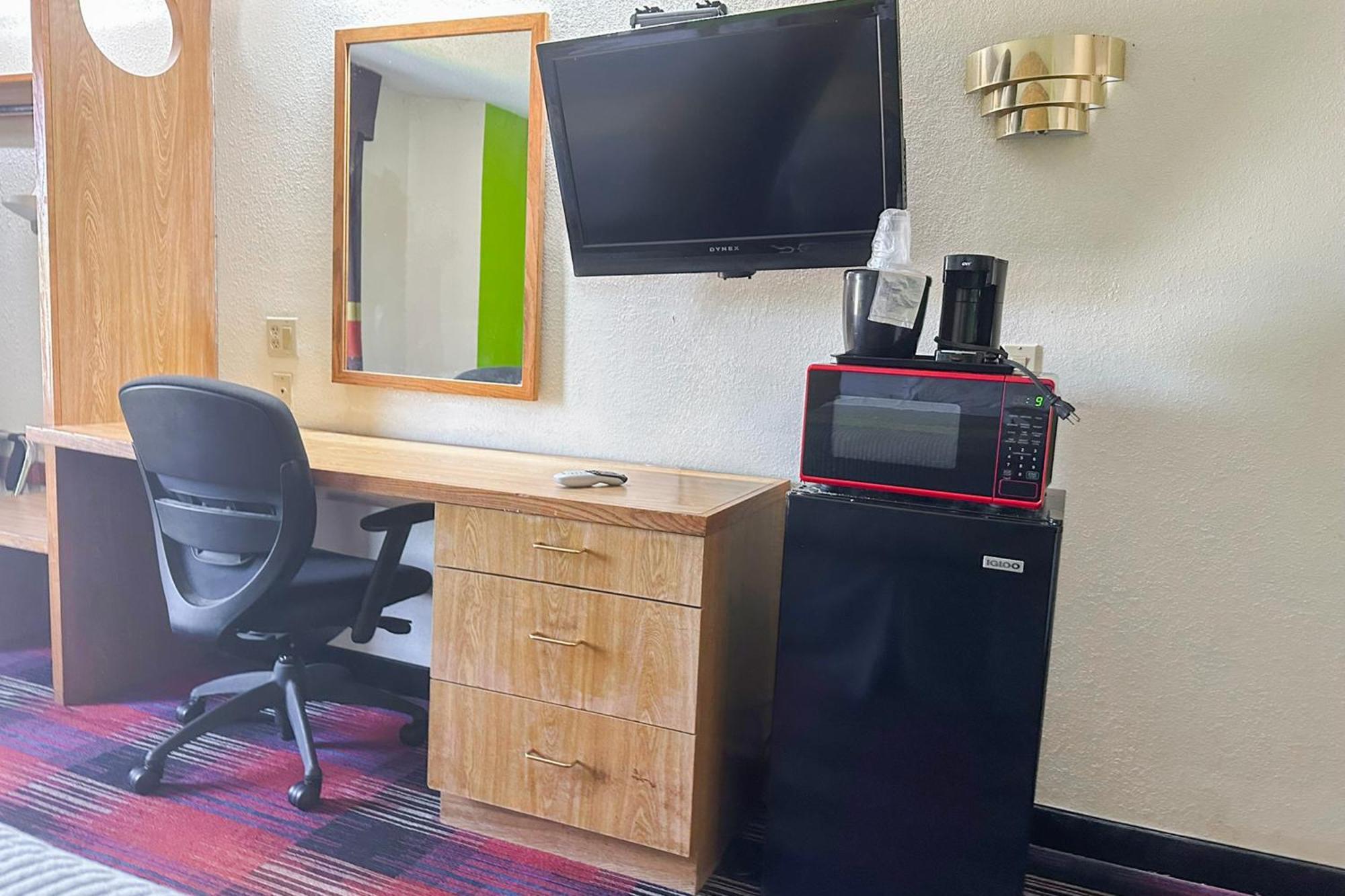 Classic Inn By Oyo I- 240 Near Memphis Airport Extérieur photo